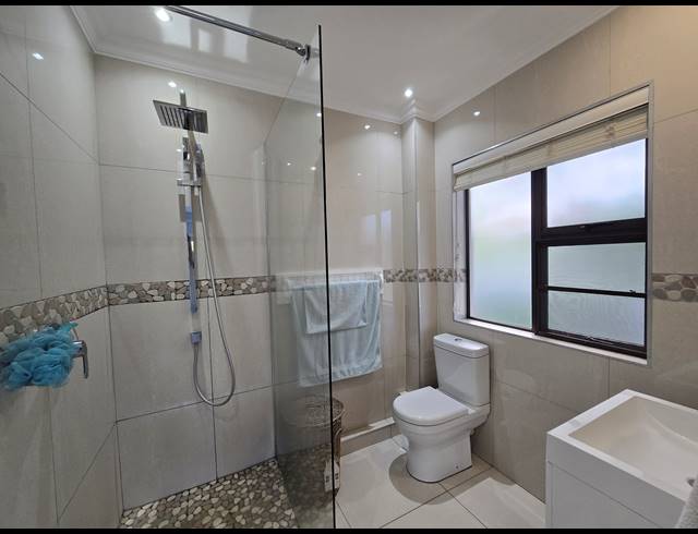 3 BEDROOM APARTMENT FOR SALE IN BALLITO CENTRAL